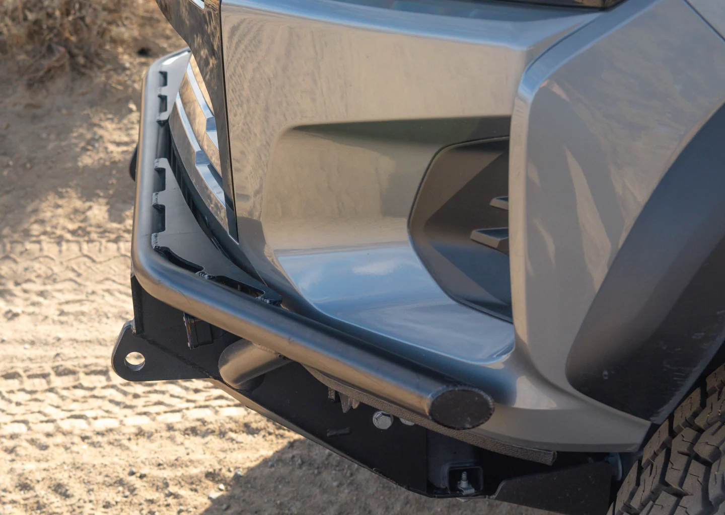 2023+ Chevy Colorado ZR2 Hybrid Front Bumper - Image 4