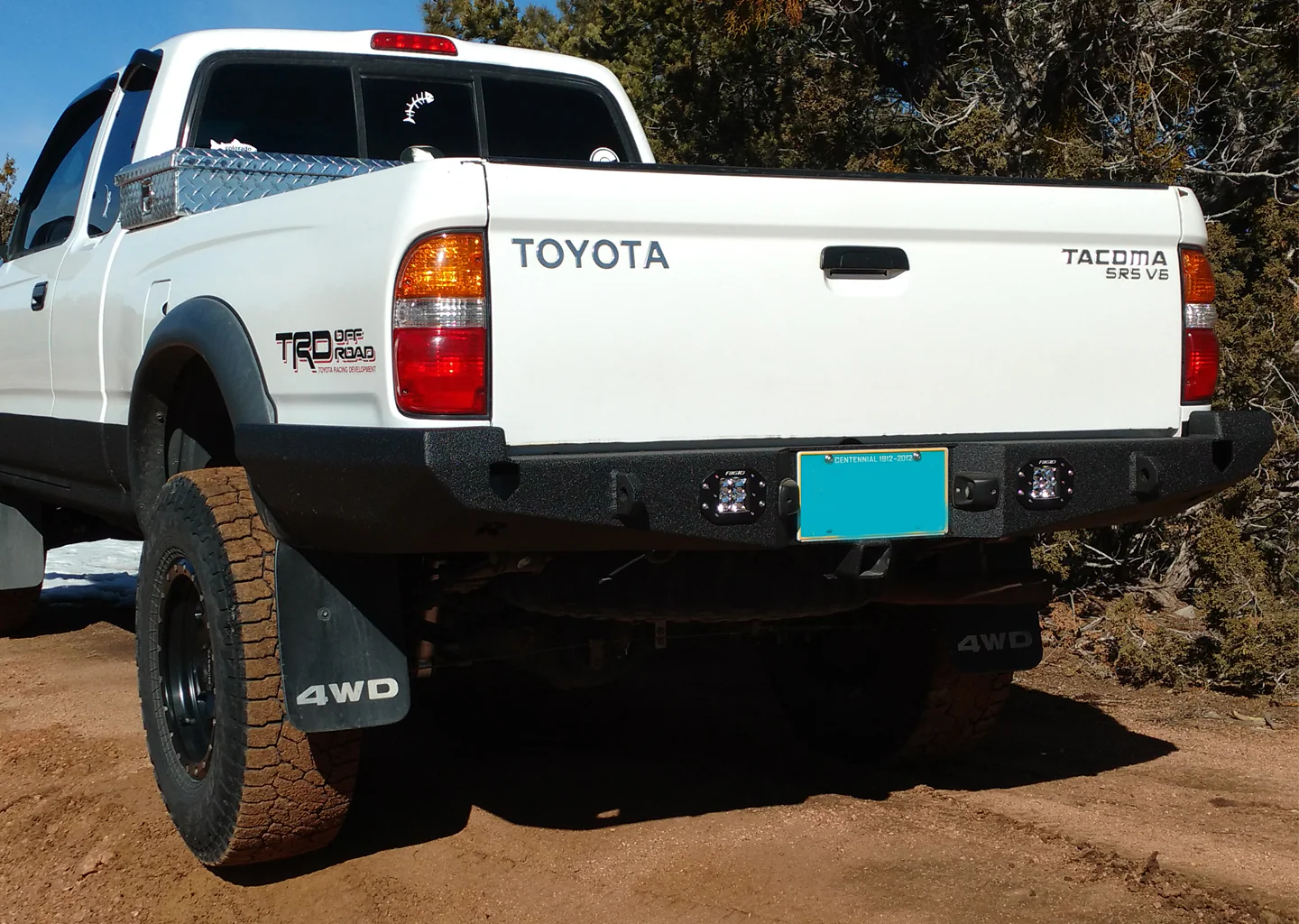 96-04 Tacoma Wrap Around Rear Plate Bumper - Image 5